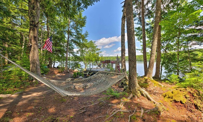 Great Pond Cottage | Waterfront Great Pond Cottage w/Hot Tub & Deck!