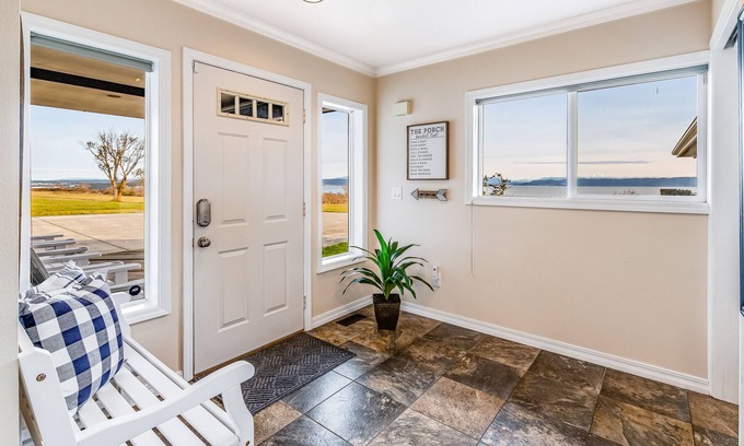 Oak Harbor House | Waterfront Home on Nine Acres w/ Bay Views, Free WiFi, & a Private Washer/Dryer