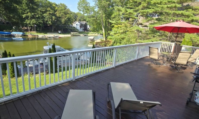 Spring Lake House | Waterfront home Spring Lake hot tub, firepit, gas grill fishing