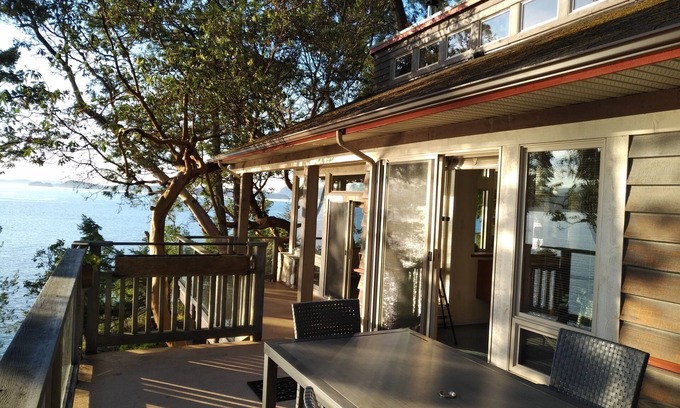 Pender Island House | Waterfront home with stunning views, surrounded by nature.