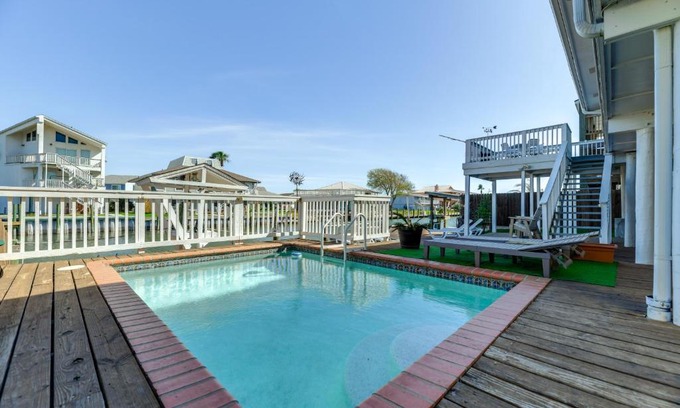 City-by-the Sea House | Waterfront Home with Deck and Pool in City-by-the-Sea