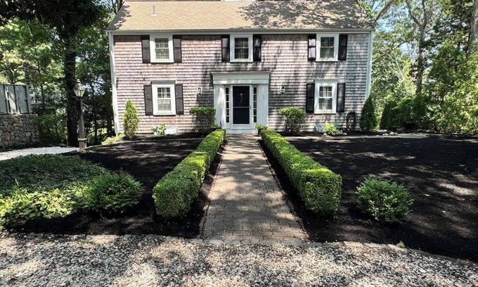 Summersea House | Waterfront Home with Ample Space in New Seabury!