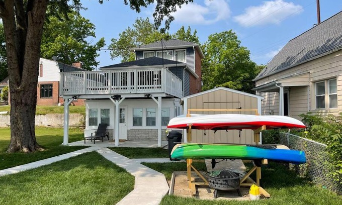 Magnolia House | Waterfront Home with Private Beach, Stunning Views