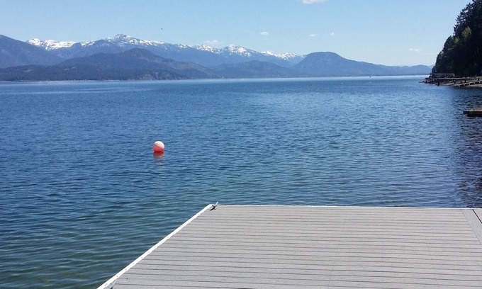 Sagle House | Waterfront House On Camp Bay, near Sandpoint with Dock and swimming area.