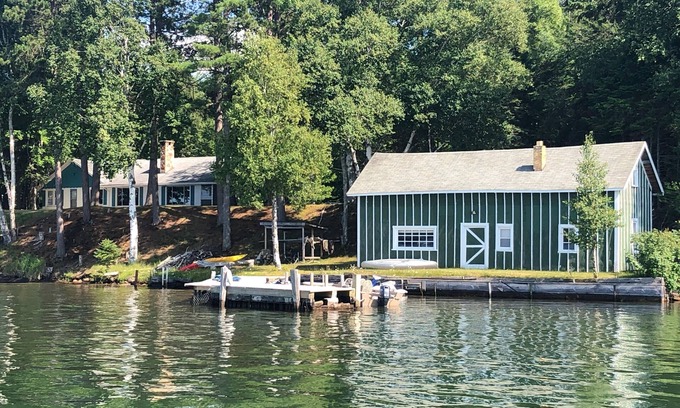 Skanee House | Waterfront House on Huron Bay - Lake Superior - Sleeps 10!