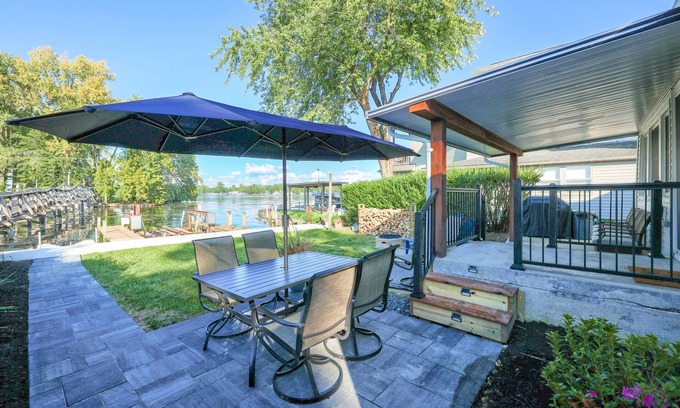 Russells Point House | Waterfront Indian Lake Home – Recently Renovated!
