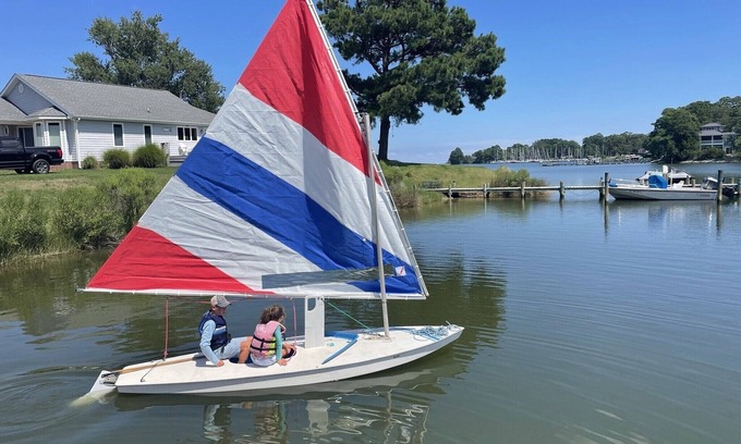 Deltaville House | Waterfront Jackson Creek Cottage with Private Pier