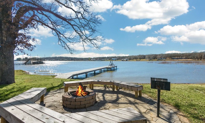 Seven Points Cottage | Waterfront Lake Cottage, Spacious Outdoor Deck & Dock! Dog friendly firepit &BBQ