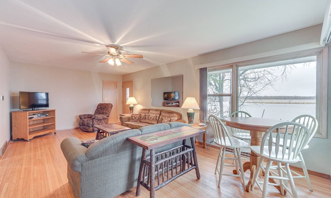 Holcombe House | Waterfront Lake Holcombe Getaway w/Dock