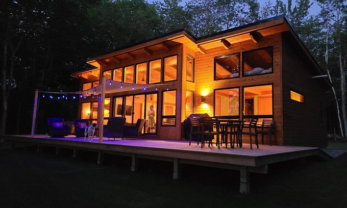 Newport Cabin | Waterfront Lake Retreat on Sebasticook lake