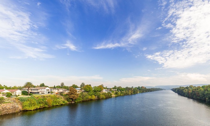 Penrith House | Waterfront Luxury Signature Property, Number One Lifestyle Location