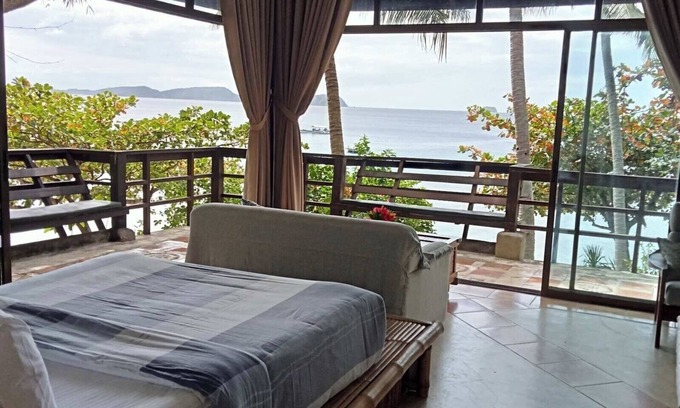 Anilao House | Waterfront/main house /2 cabins, living/dining room,fully staffed, pet friendly