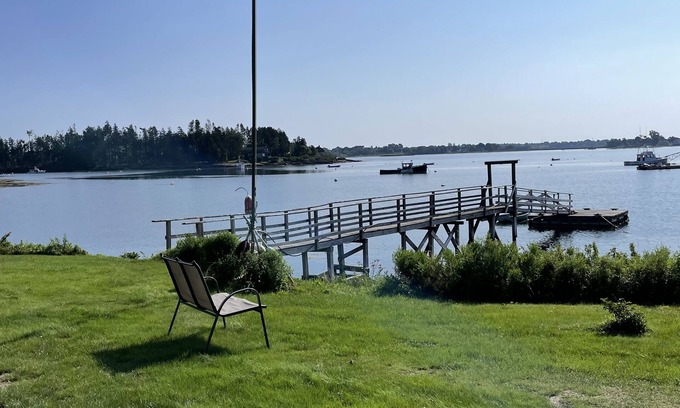 Mid-Coast and Islands House | Waterfront Main House & Guest Cottage- Casco Bay, So. Harpswell.