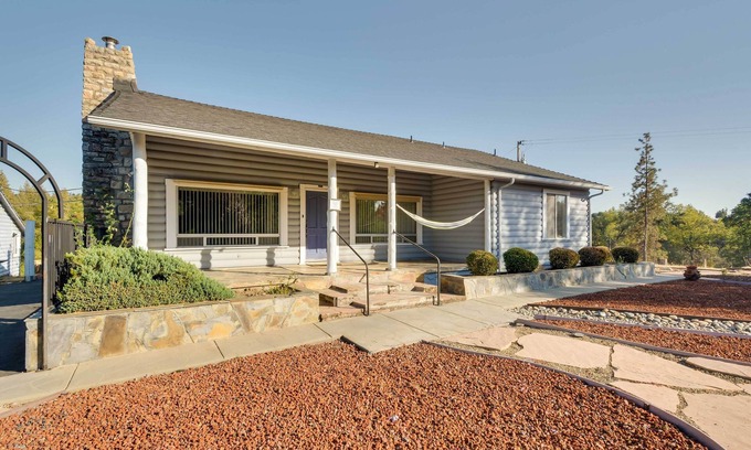 Mariposa Cabin | Waterfront Mariposa Vacation Rental w/Hot Tub