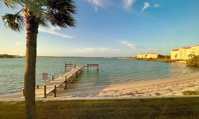 Fort Pierce Condo | Waterfront Paradise on Hutchinson Island