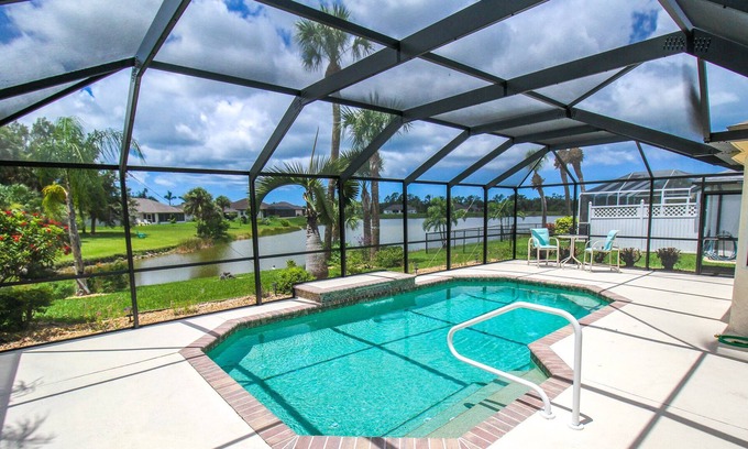 Rotonda Heights House | Waterfront, Private Pool, Royal Oasis