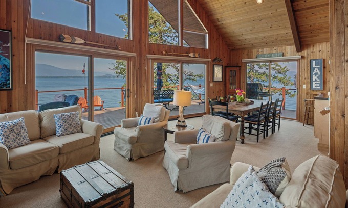 Sandpoint House | Waterfront Retreat Sleeps 16 w/Guest House & 2 Docks