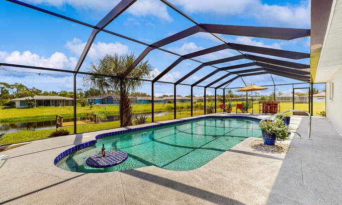 Oakland Hills House | Waterfront retreat with in ground pool, outdoor patio, gas grill, and wifi