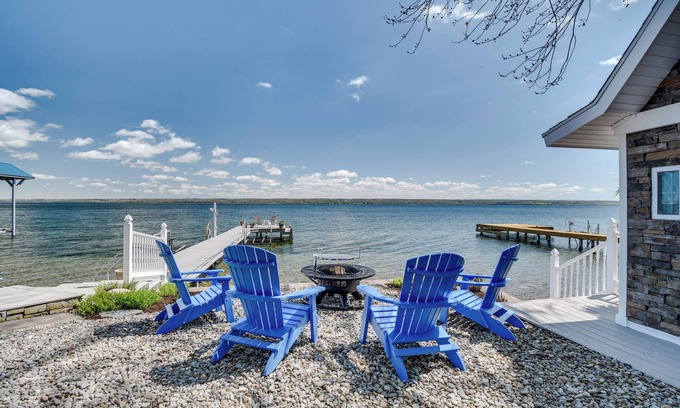 Poplar Ridge Cottage | Waterfront Romulus Getaway w/Private Dock!