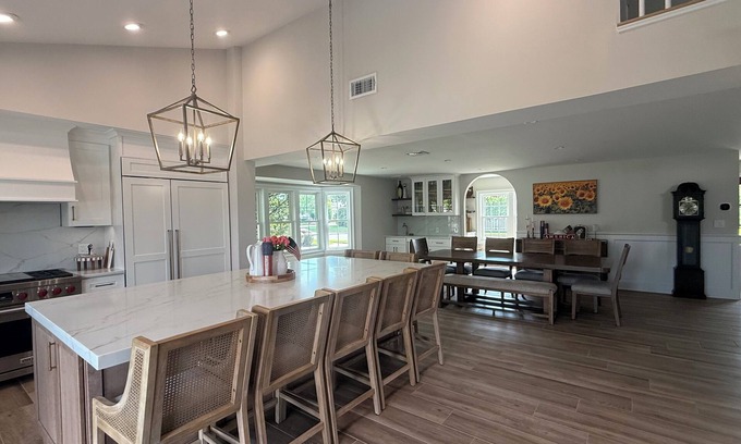 Massapequa House | WATERFRONT RYDER CUP ACCOMMODATION <10 MILES from Bethpage Black on the water