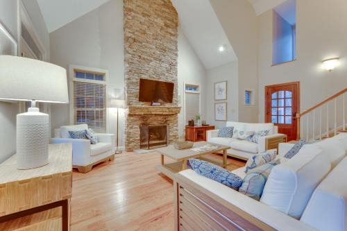 Sherrills Ford House | Waterfront Sherrills Ford Home with Pool and Boat Dock