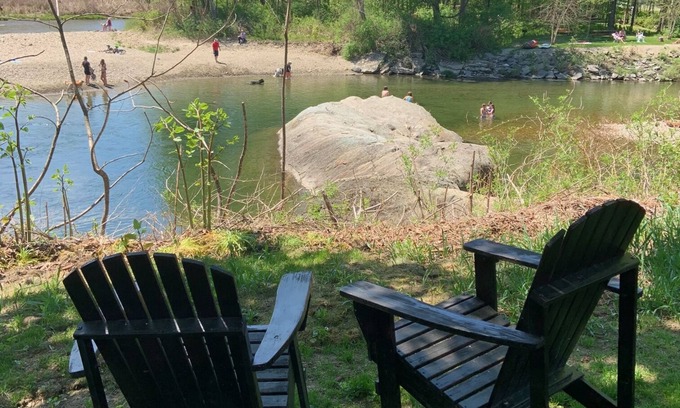 Waitsfield Other | Waterfront, Swimming Hotspot, Private Down Town Location, Farmhouse