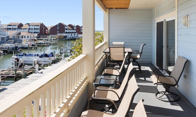Heron Harbour Isle Condo | Waterfront Three Bedroom Condo with Pool