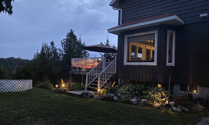 Tobermory Cottage | Waterfront Tobermory Property with Dock