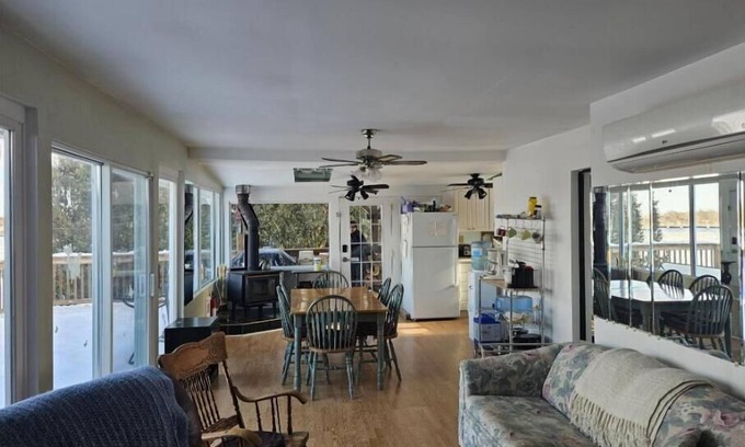 Campbellford Cottage | Waterfront Trent River Cottage 2Bdrm Get Away 2 nights $250-Summer Week $850