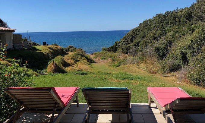 Farinole House | Waterfront villa