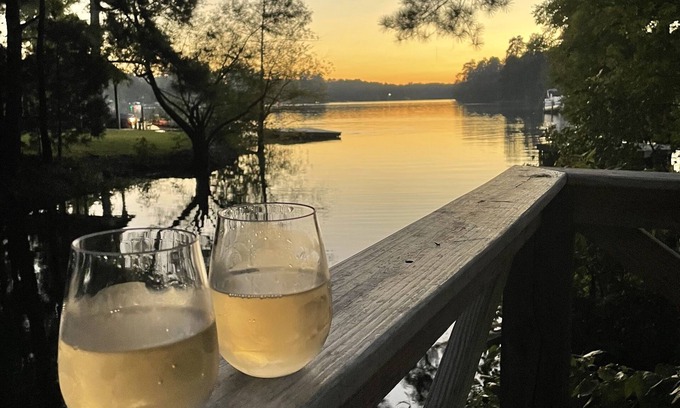 Chapin House | Waterfront w/Private Dock, Sunsets, Fire pit, Kayaks, Floats, Fishing on cove