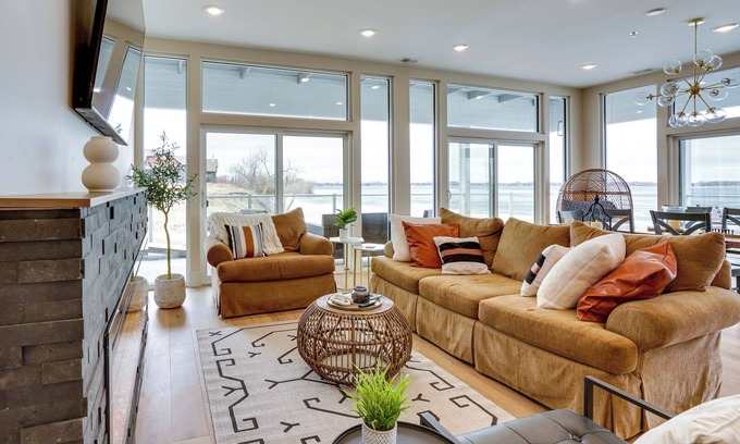 Watertown Condo | Waterfront Watertown Condo w/Patio & Pool Access!