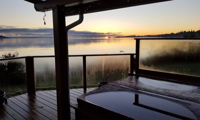 Courtenay House | Waterfront Wonder! Epic private paradise near the center of Courtenay
