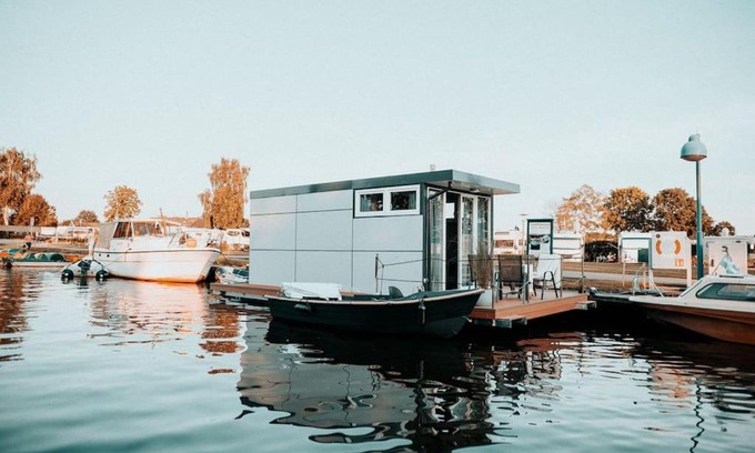 Grosefehn Boat Rental | Waterhome 1