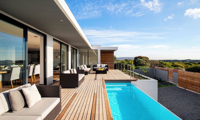 Pinelands Villa | Waterline - A modern and minimalist 4 bedroom designed with comfort in mind