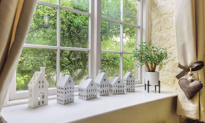 Ozleworth Cottage | WATERLOO MILL COTTAGE, family friendly in Wotton-Under-Edge