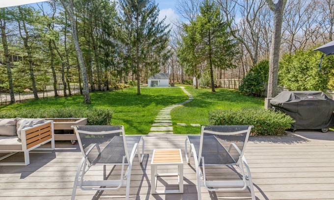 Water Mill House | Watermill Retreat, minutes from Southampton Town Ctr and Beaches!