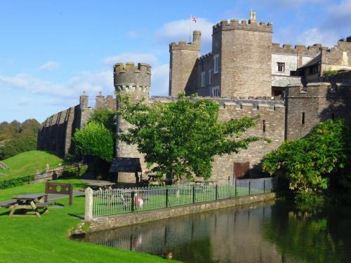 Watermouth Apartment | Watermouth Castle, Harbour Apartment