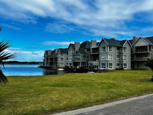 Marina Martinique Apartment | Waters Edge Guest House