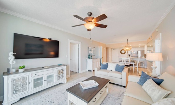 Fort Walton Beach Condo | Waterscape A623 ~ Lazy River ~ Pools ~ Beach Svc ~ Partial Gulf View