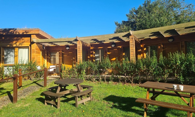 Freefolk Bed & Breakfast | Watership Down Inn