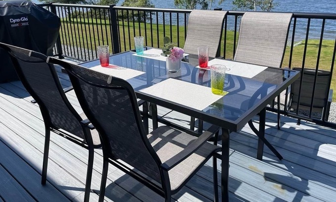 West Bay House | Waterside Cottage 1 - Right on the tranquil waters of the Bras d'Or Lake