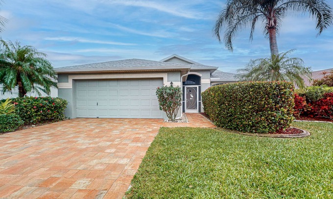 Beachwalk Isles House | Waterside Home with Private Covered Pool & Patio - Golf Courses Nearby