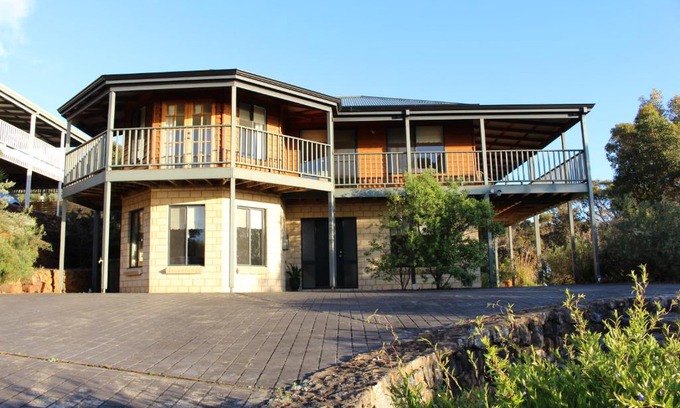 Augusta House | Waterside View