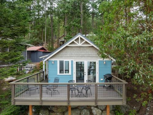 Eastsound House | Waterview,impeccable Studio Cottage, Walk To Town