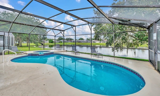 Clear Creek House | Waterview Villa with Private Pool/Spa - Free Pool/Spa Heat for a Limited Time!