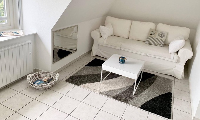 Tating Apartment | Wattläufer - Guesthouse on the Hochdorfer garden