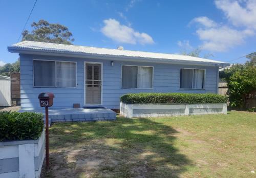 Callala Beach House | Watts @ Callala Beach-Pet Friendly