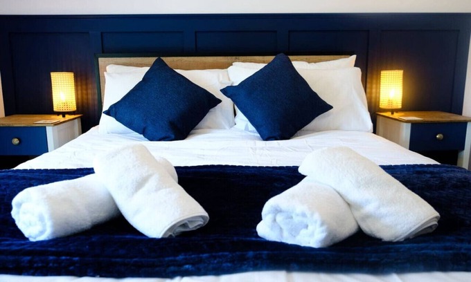 Pilning Cottage | Wave Cottage Bristol