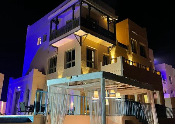 Dhahran Ski Chalet | Wave Resort